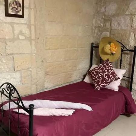 Affittacamere La Stanza ,della Classe E Cuore! Lecce